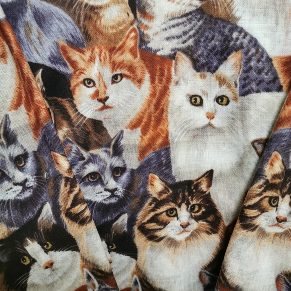 Cat Print Sweater - Picture 3 of 4